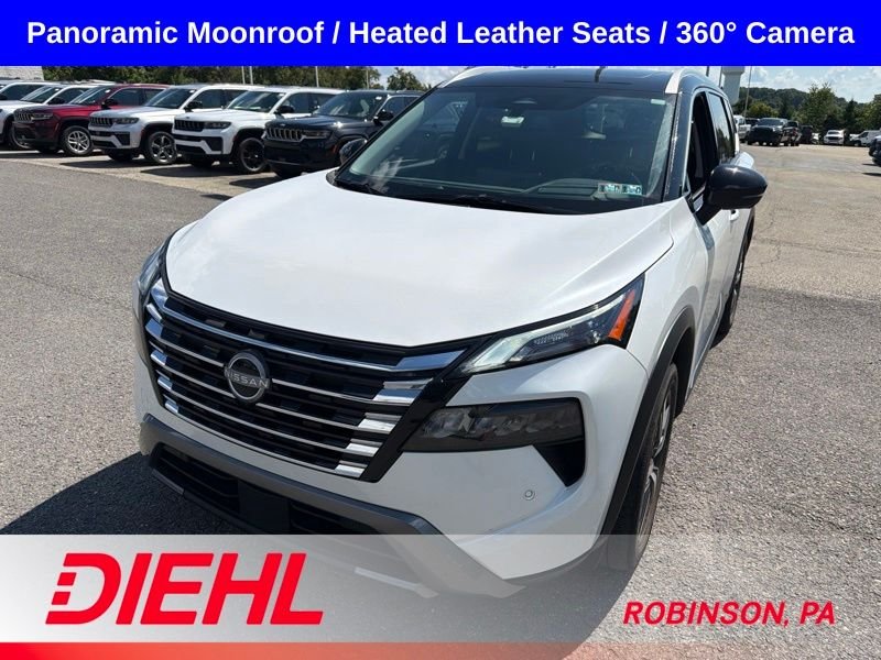 Used 2025 White Nissan SL image 2