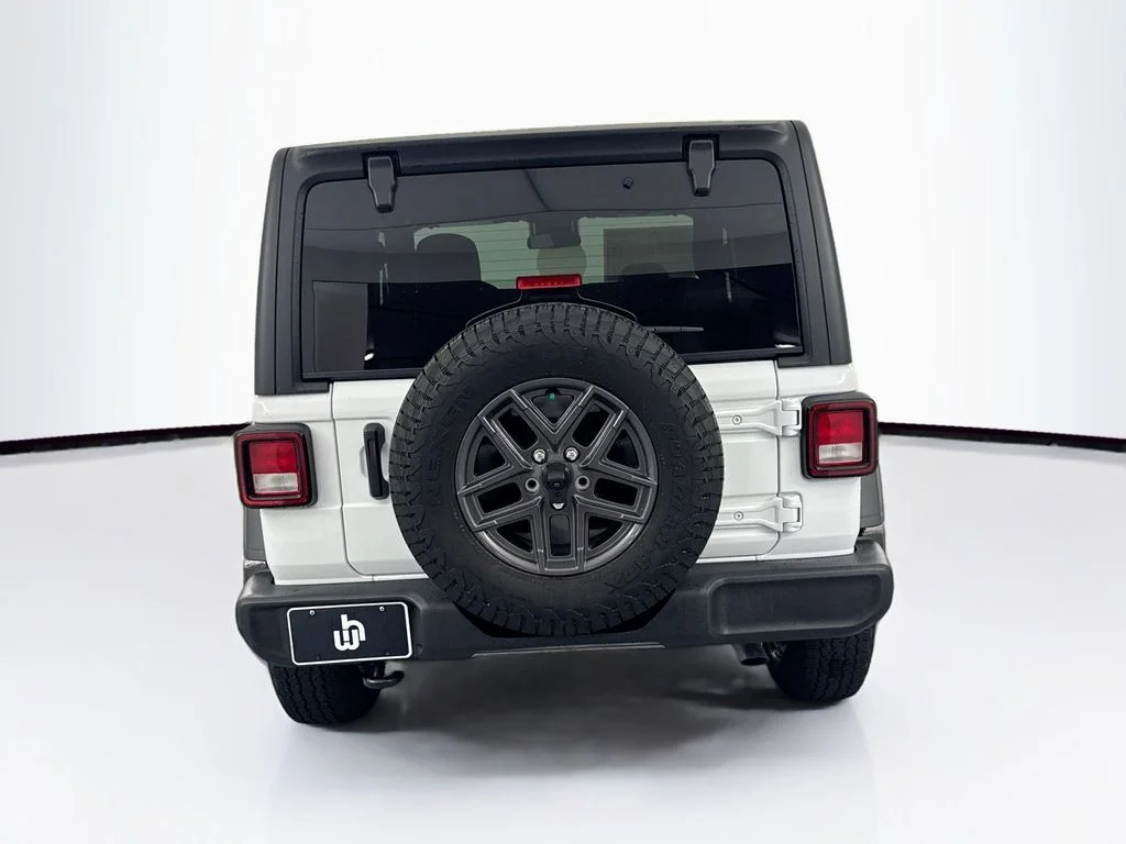 Used 2025 White Jeep Sport S image 6