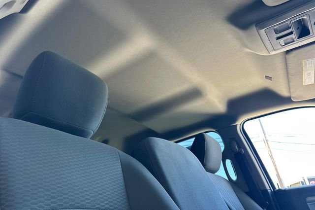 Used 2019 White Ram SLT image 18