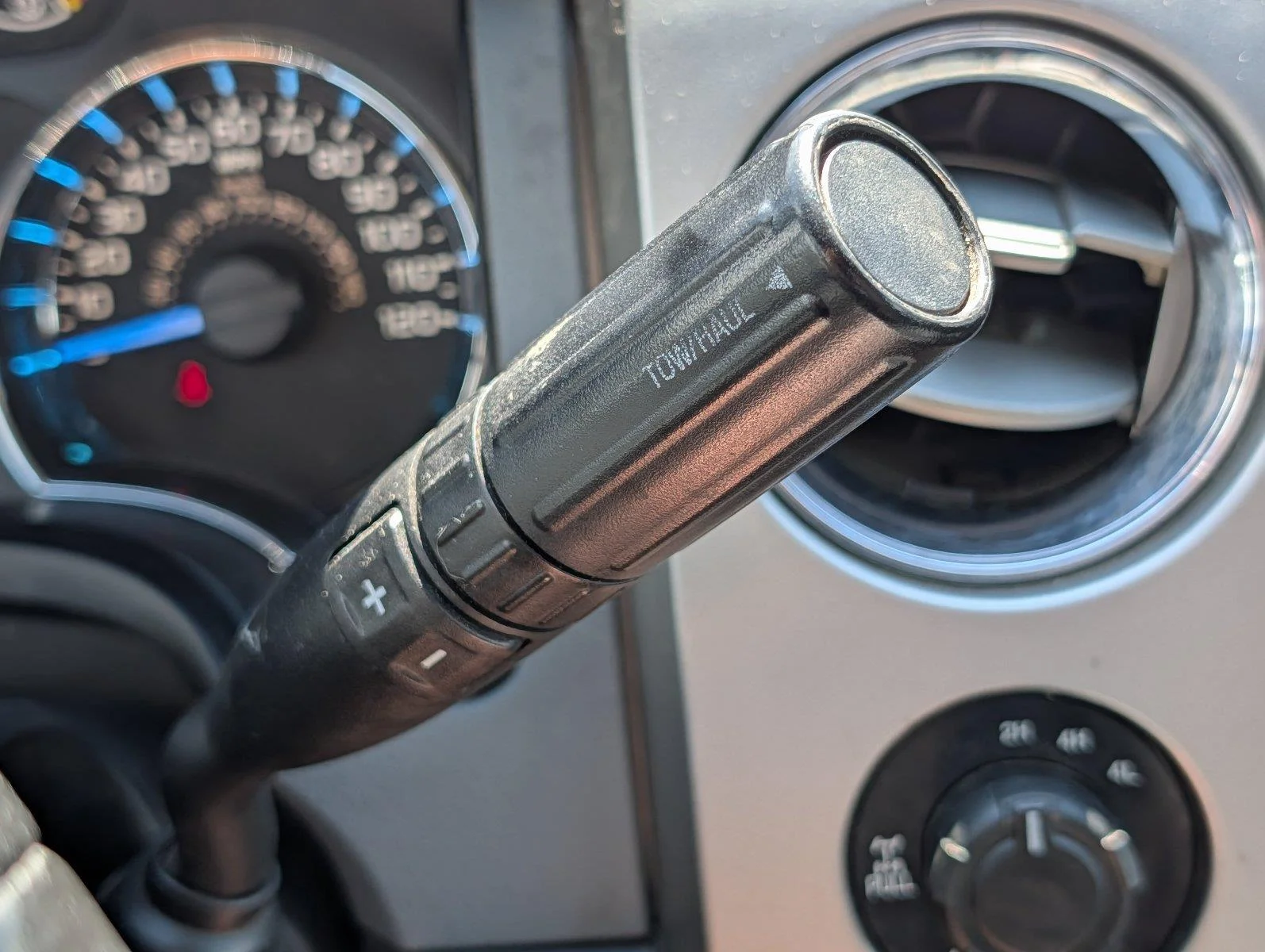 Used 2013 Ingot Silver Metallic Ford XLT image 24