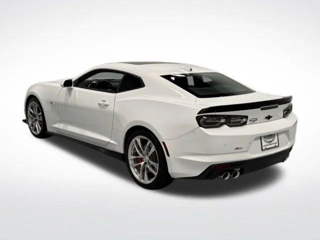 Used 2022 White Chevrolet SS image 6