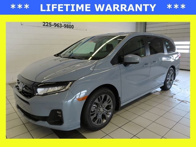 2026 Honda Odyssey Touring's photo