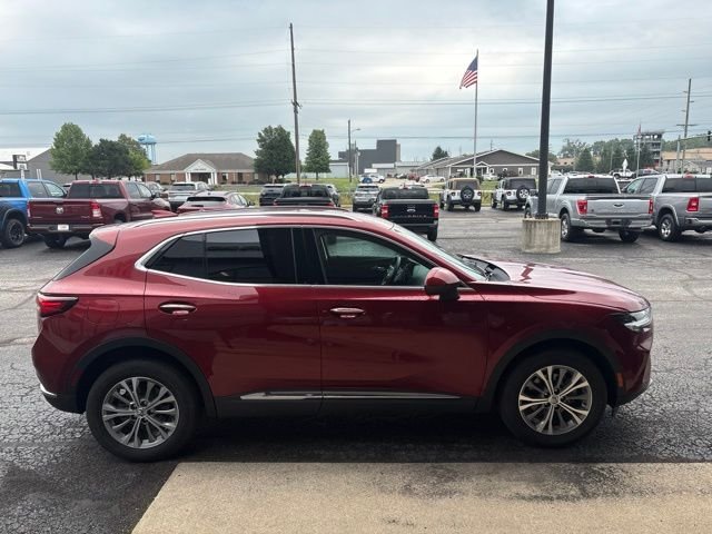 Used 2023 Red Buick Preferred image 5