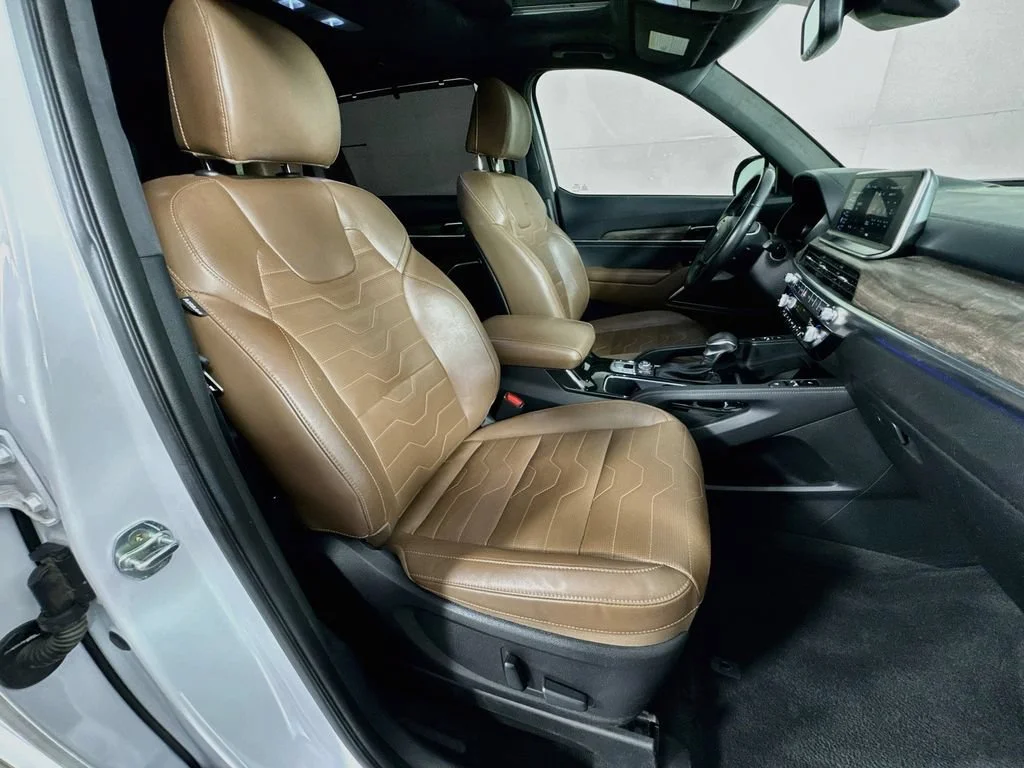 Used 2022 White Kia SX image 39