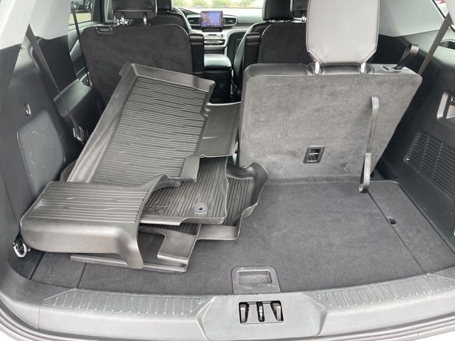 Used 2024 Gray Metallic Ford XLT image 13