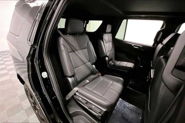 Used 2025 Black Chevrolet RST image 24