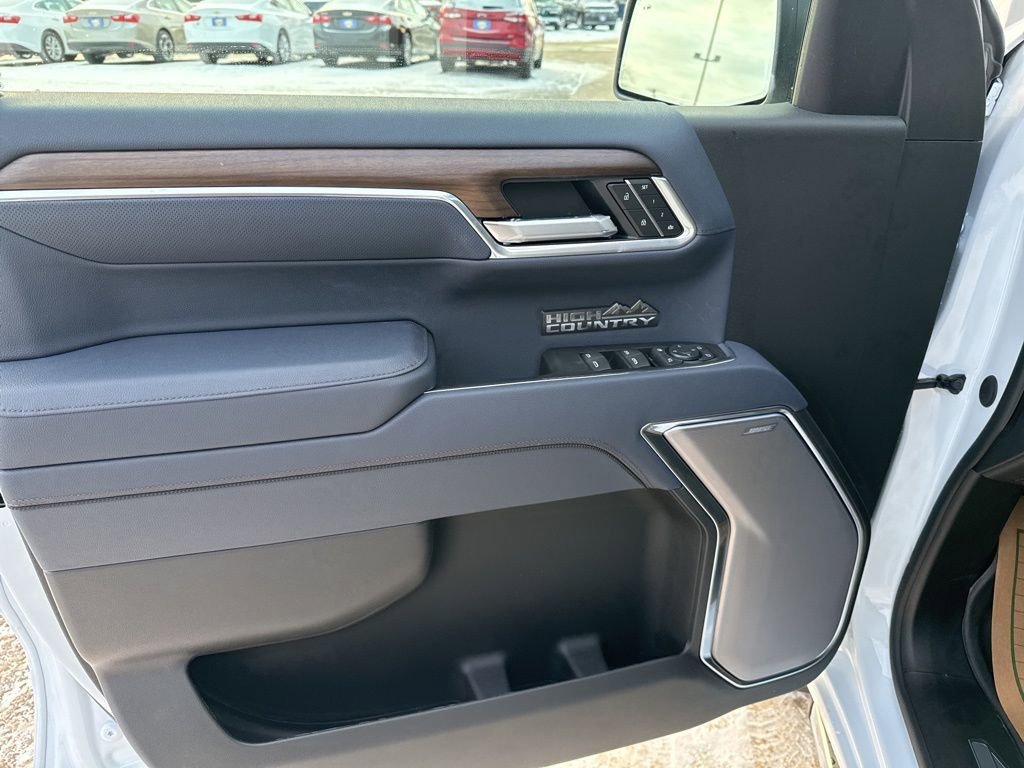 2026 Chevrolet Silverado 1500 High Country - Photo 18