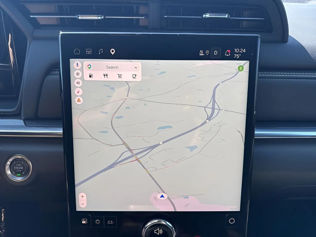 Used 2026 White GMC Elevation image 19