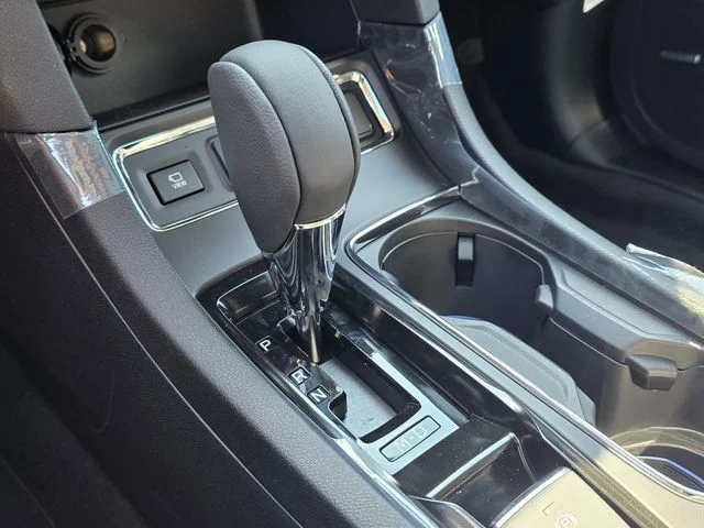 New 2026 ICE SILVER METALLIC Subaru Onyx Edition Touring 7-Passenger image 37