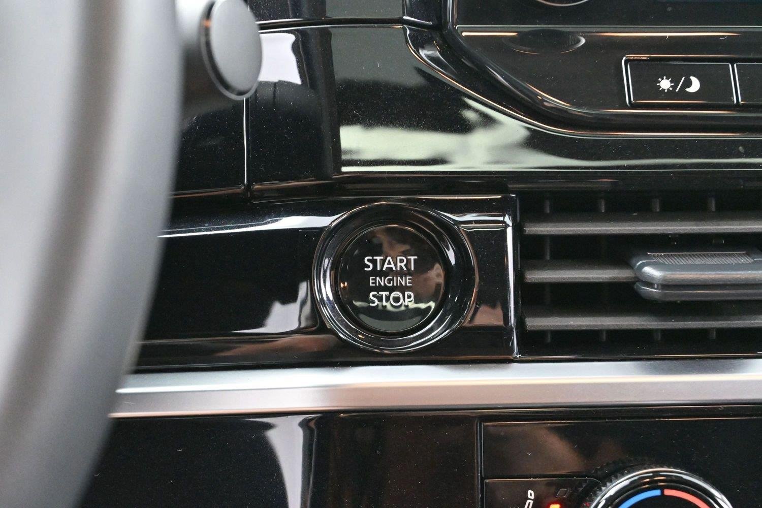 Used 2025 Gun Metallic Nissan SL image 25