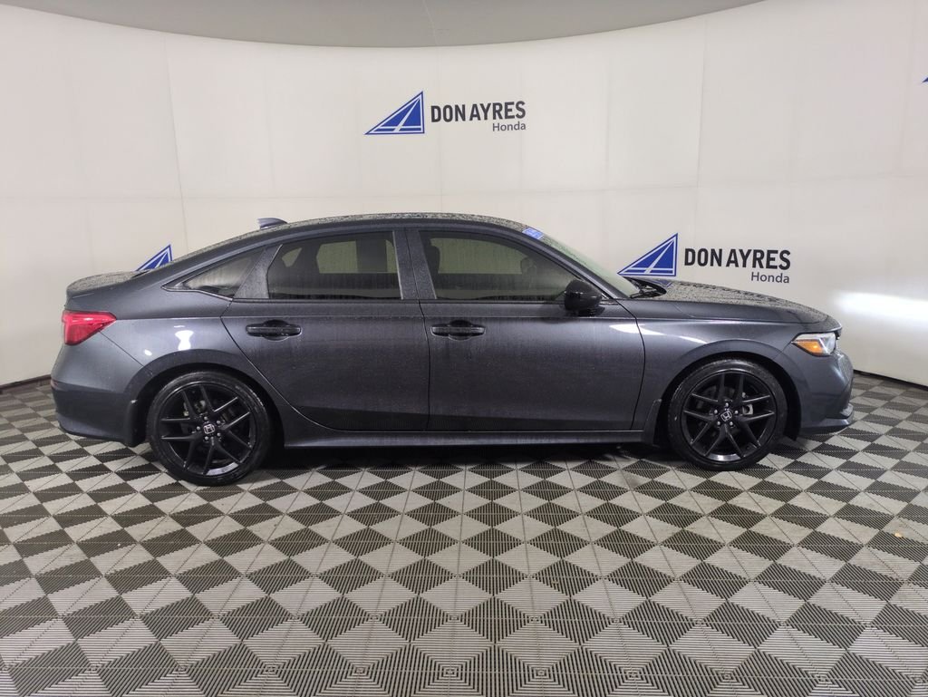 Used 2024 Meteorite Gray Metallic Honda Sport image 6
