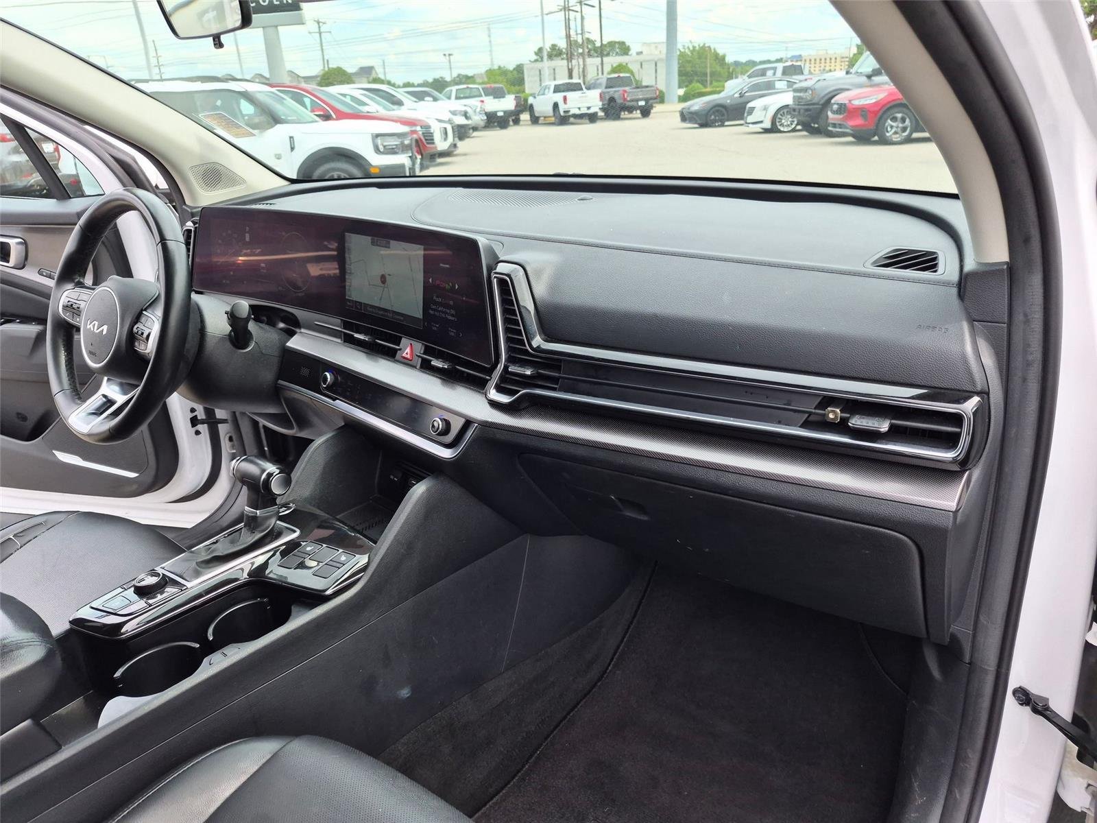 Used 2023 Glacial White Pearl Kia SX image 34