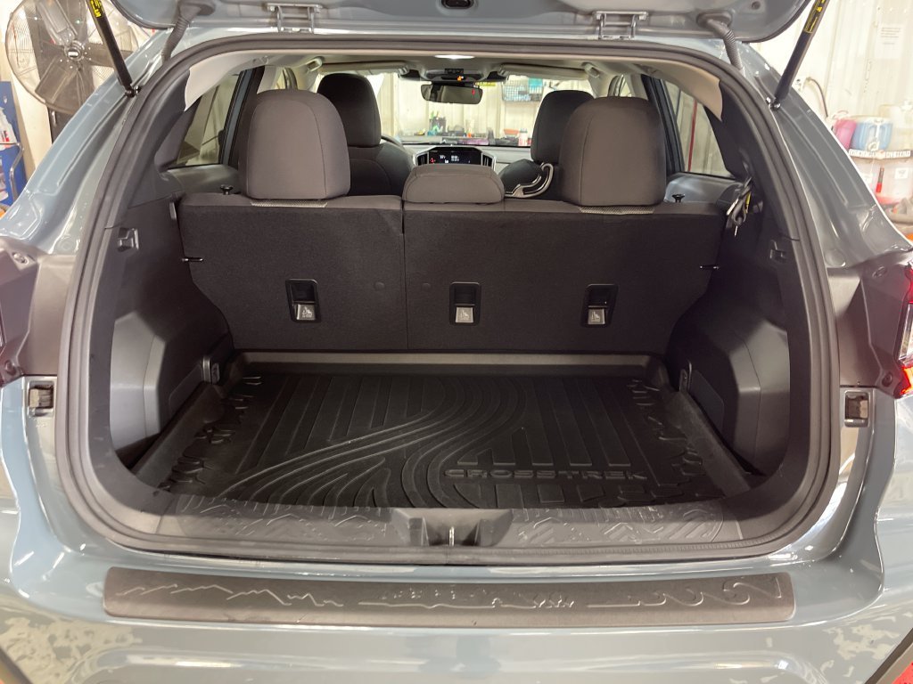 Used 2024 Blue Subaru Premium image 27