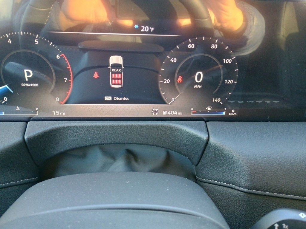 2025 Nissan Armada SV - Photo 17