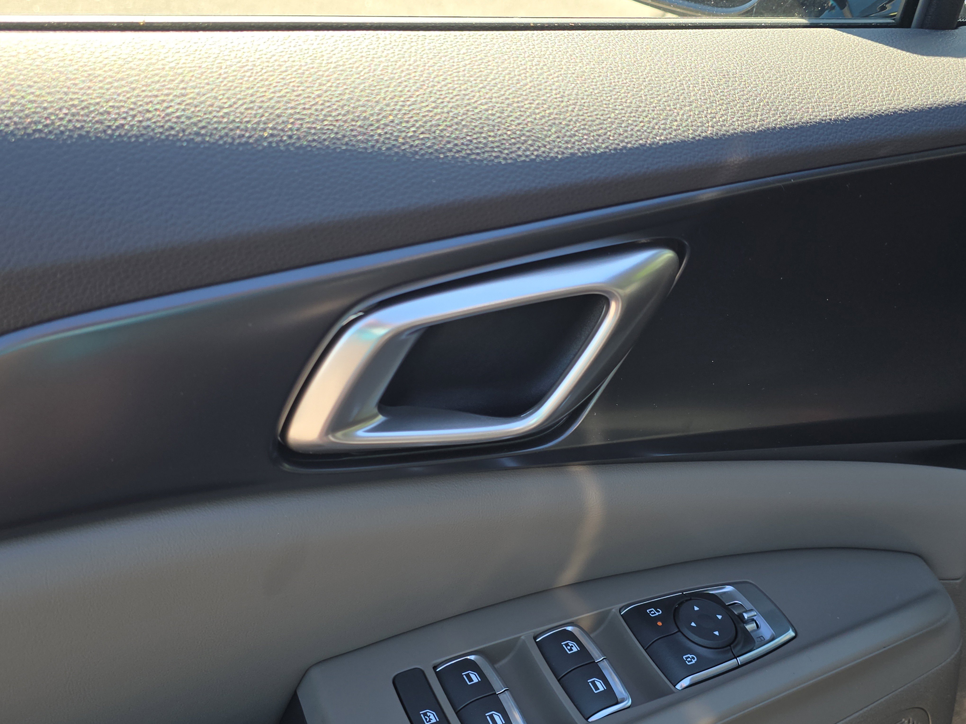 New 2026 Deep Chroma Blue Kia LXS image 19