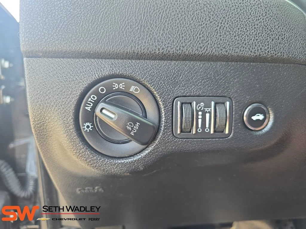 Used 2019 Black Dodge Scat Pack RWD image 27