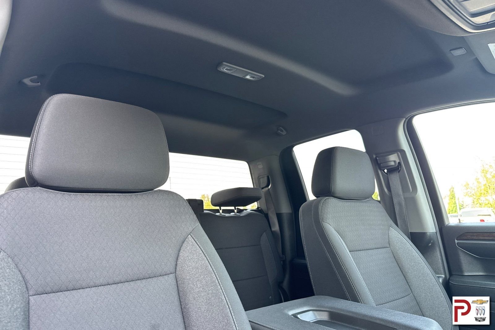 Used 2024 Silver GMC Elevation image 17