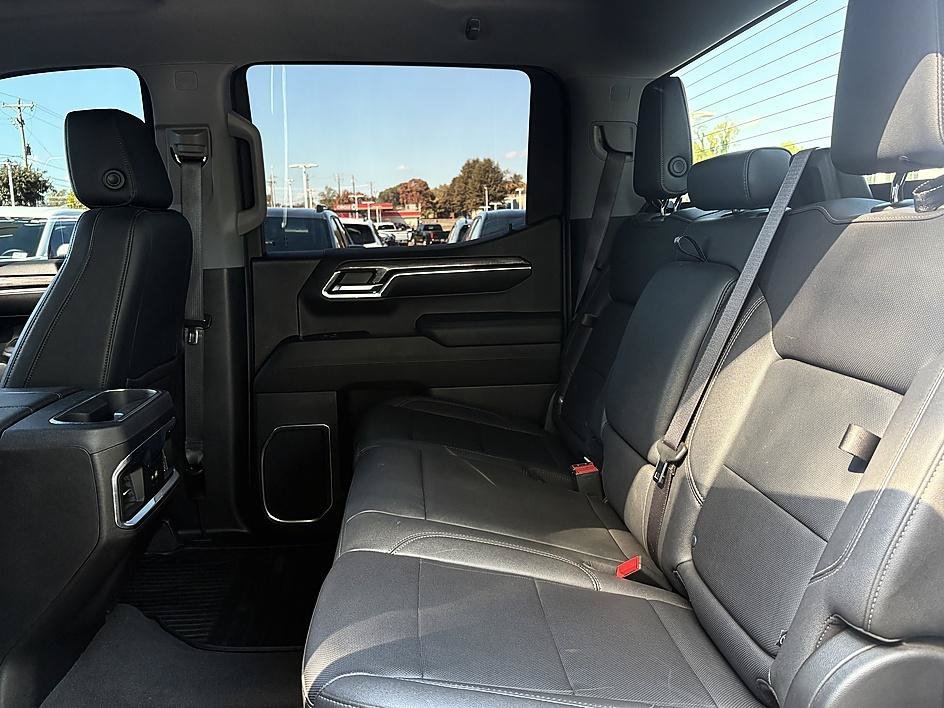 Used 2024 Iridescent Pearl Tricoat Chevrolet LTZ image 10