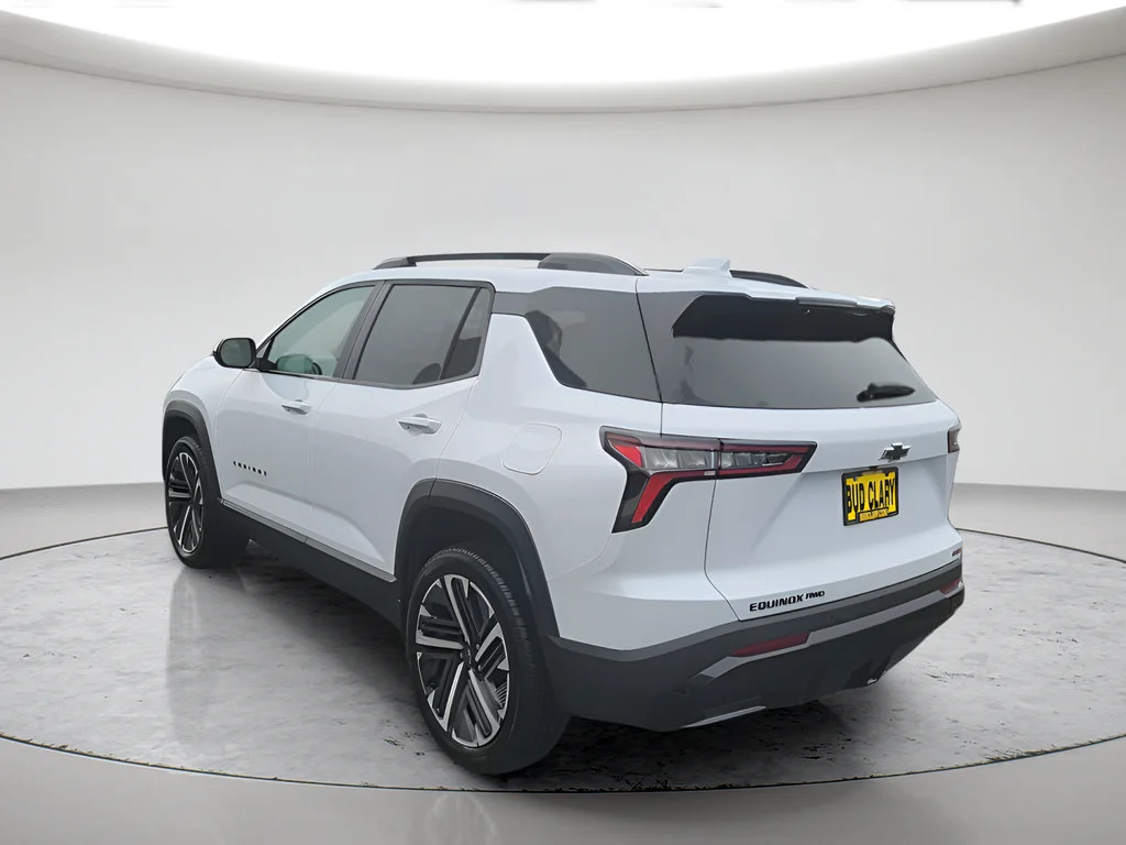 2026 Chevrolet Equinox RS - Photo 5