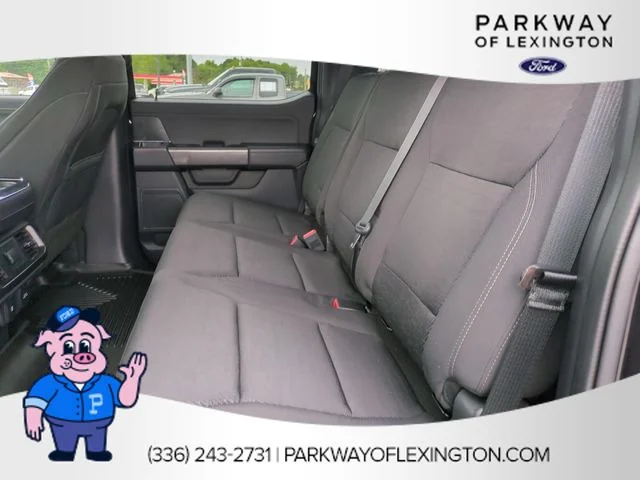 Used 2023 Black Ford XLT image 28