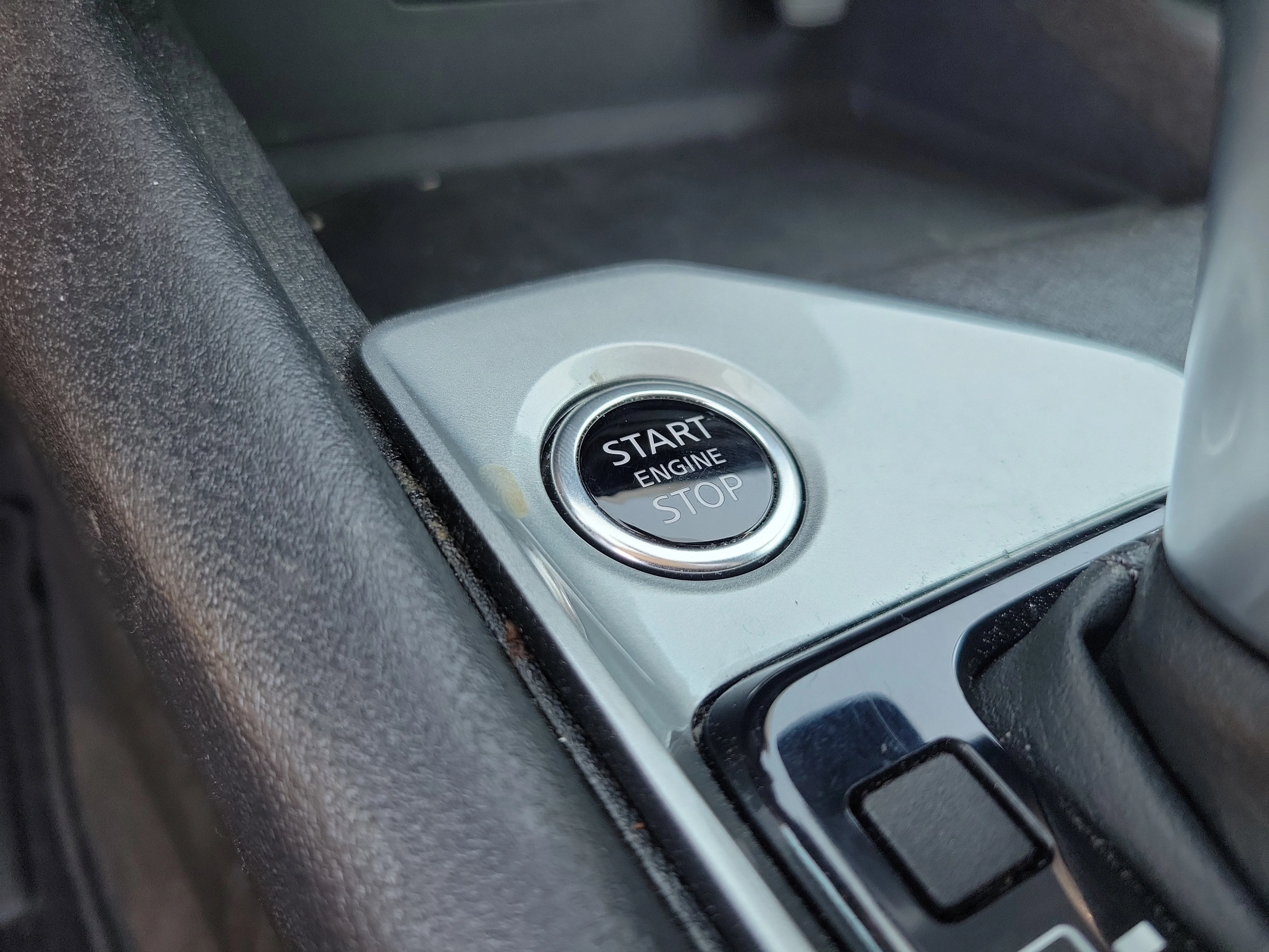 2025 Nissan Altima SV - Photo 13