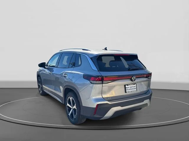 2026 Volkswagen Tiguan photo 3