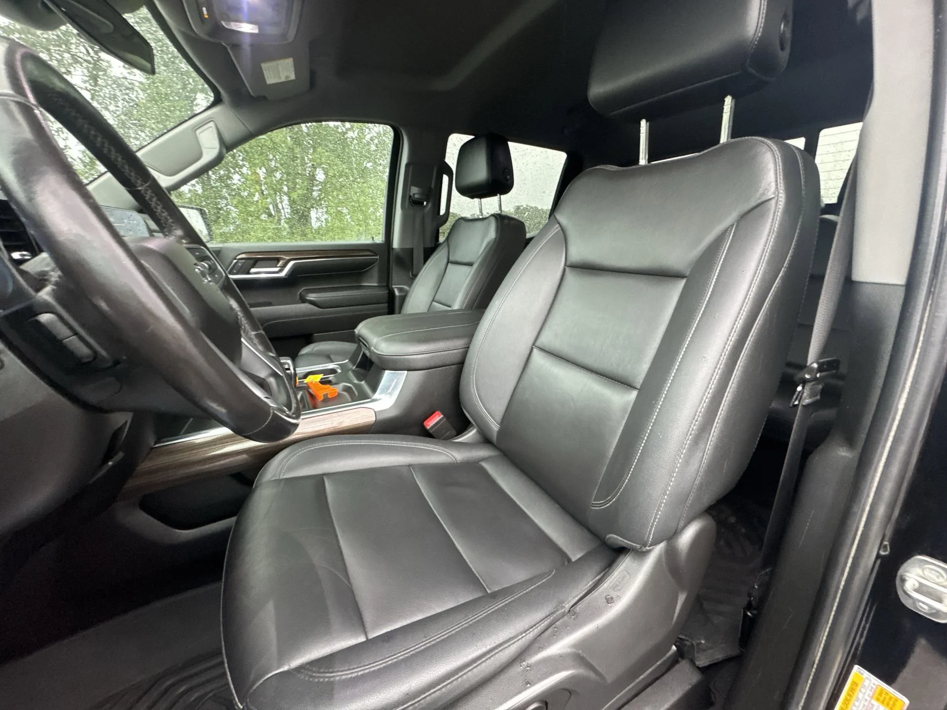 2023 Chevrolet Silverado 1500 RST - Photo 11