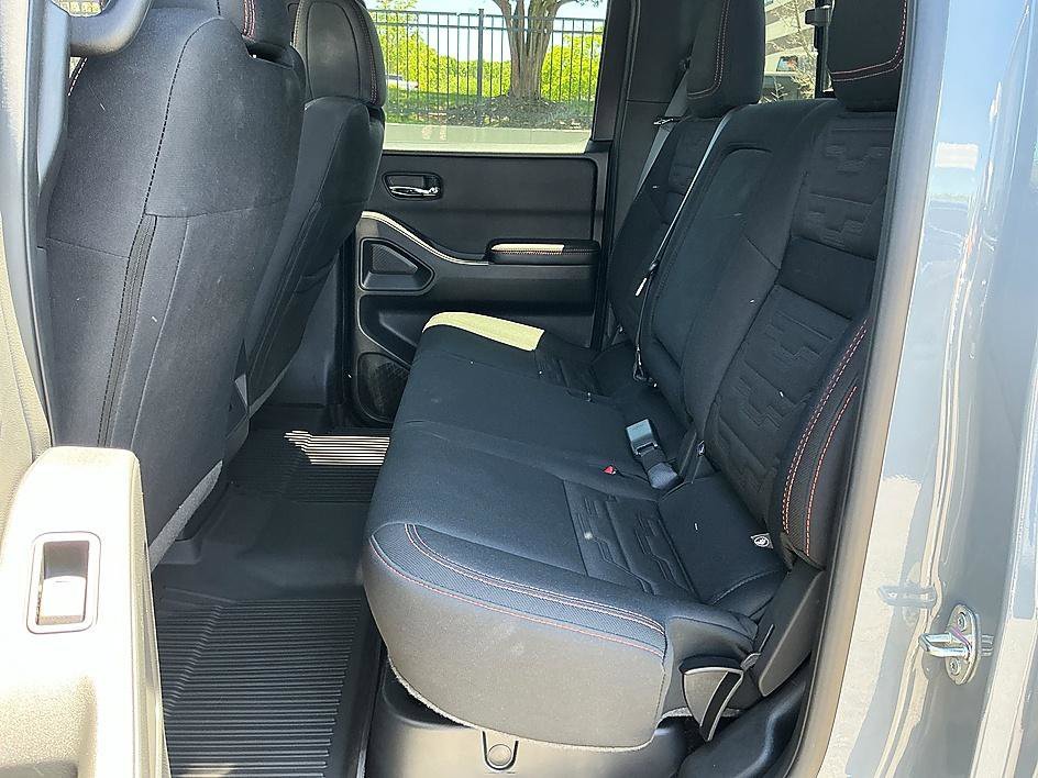 Used 2025 Boulder Gray Pearl Nissan PRO-4X image 24