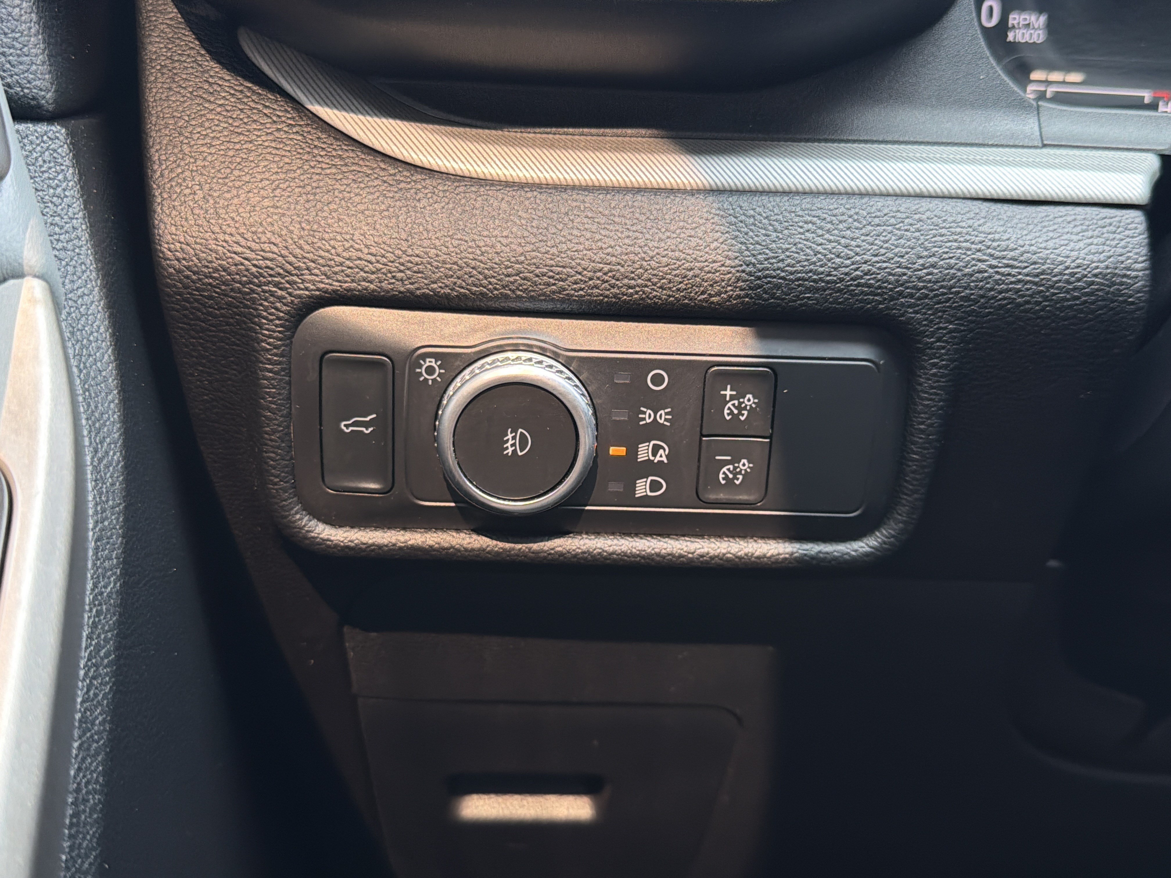 Used 2021 Black Ford XLT image 30