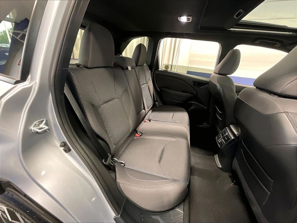 Used 2025 Ice Silver Metallic Subaru Premium image 16