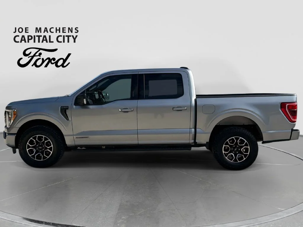 Used 2023 Silver Metallic Ford XLT image 9