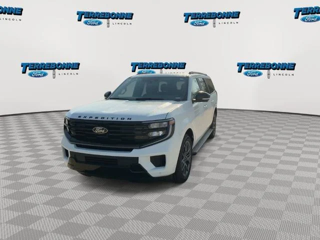 New 2026 Star White Metallic Tri-Coat Ford MAX Platinum® image 25