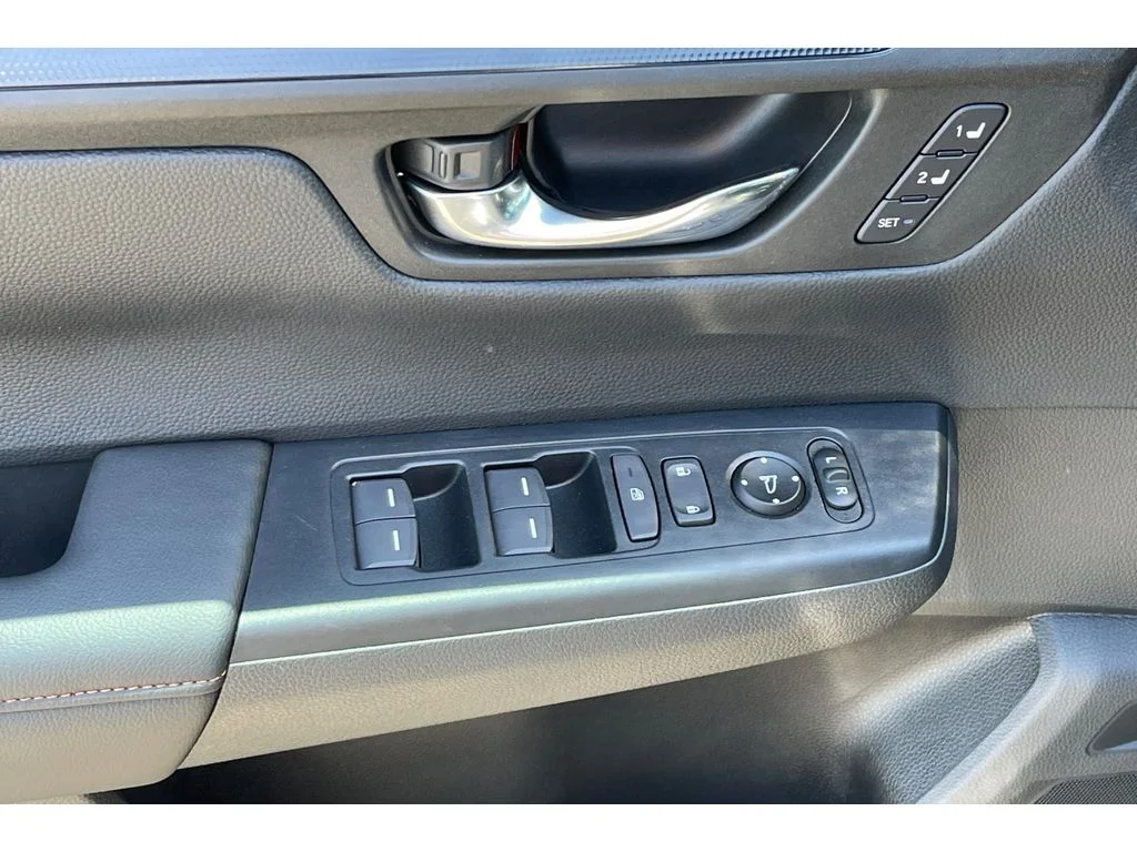 Certified Used 2025 Canyon River Blue Metallic Honda Sport-L image 12