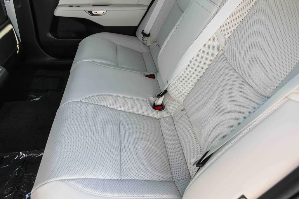 2026 Lexus ES BEV 350e Premium - Photo 19