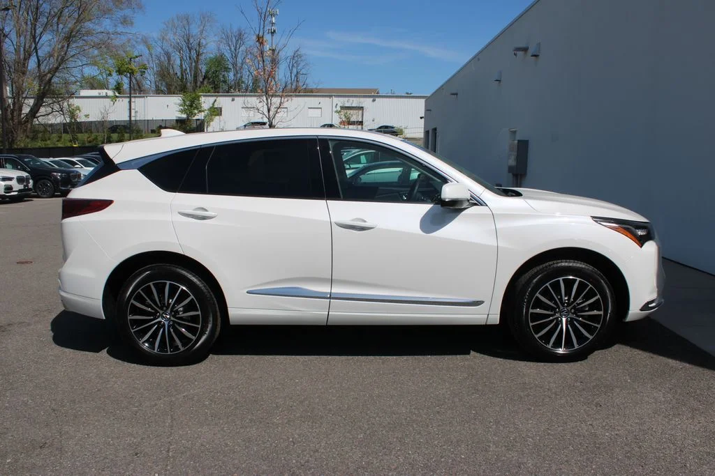 New 2026 Platinum White Pearl Acura Advance Package image 30