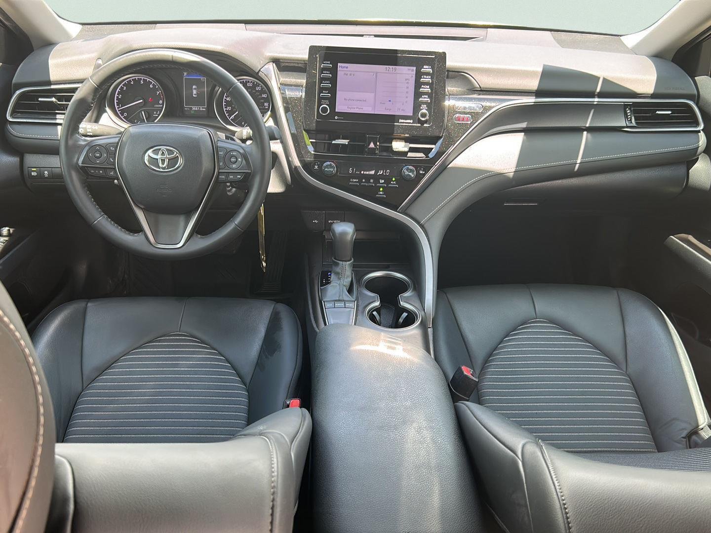 Used 2024 Predawn Gray Mica Toyota SE image 16