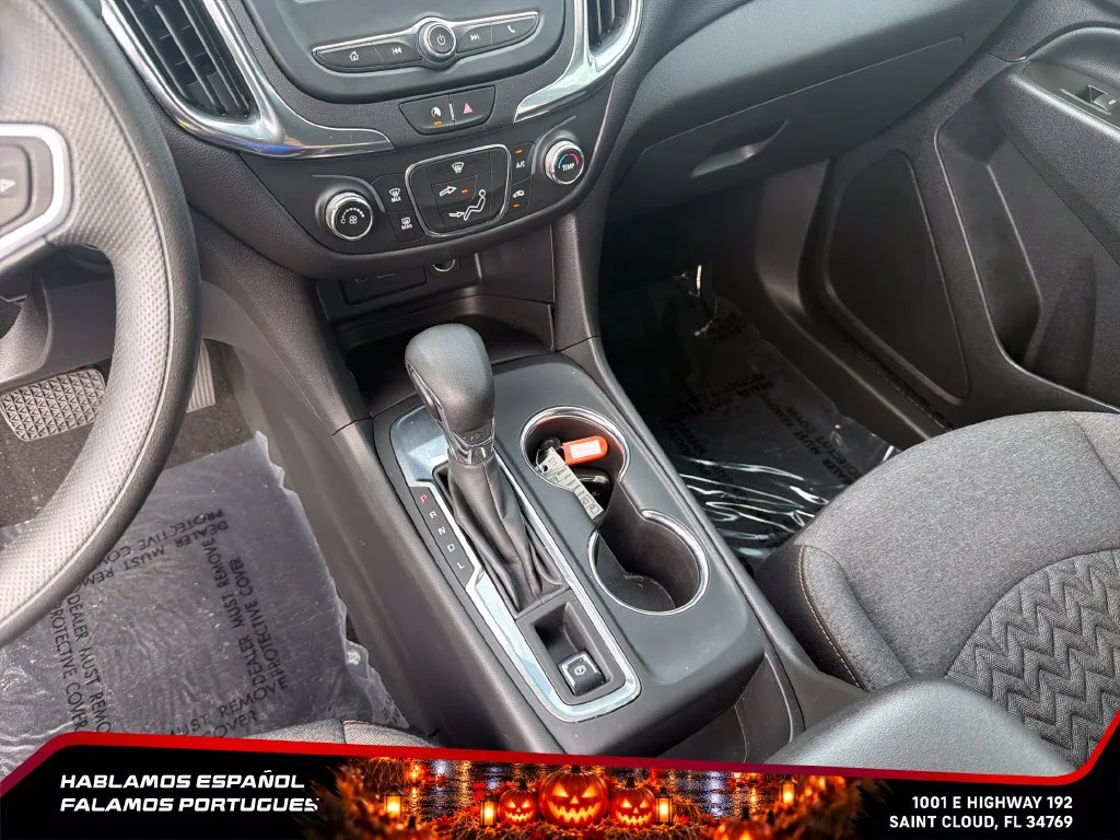 Used 2023 BLUE GLOW METALLIC Chevrolet LT image 19