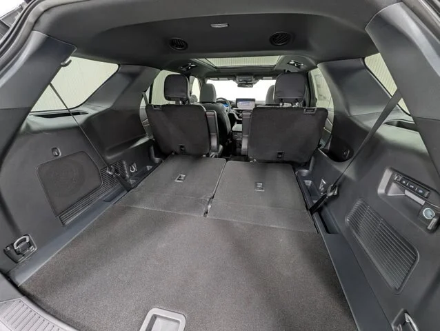 New 2026 Carbonized Gray Metallic Ford Tremor® image 49