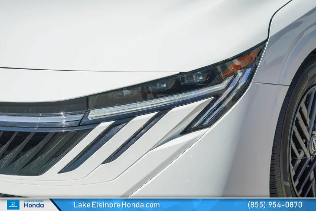 Used 2026 Fresh Powder Nissan SV image 5