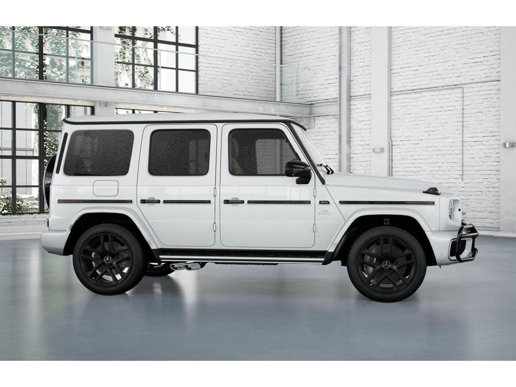 New 2027 MANUFAKTUR Moonlight White Metallic Mercedes-Benz AMG® G 63 SUV image 15