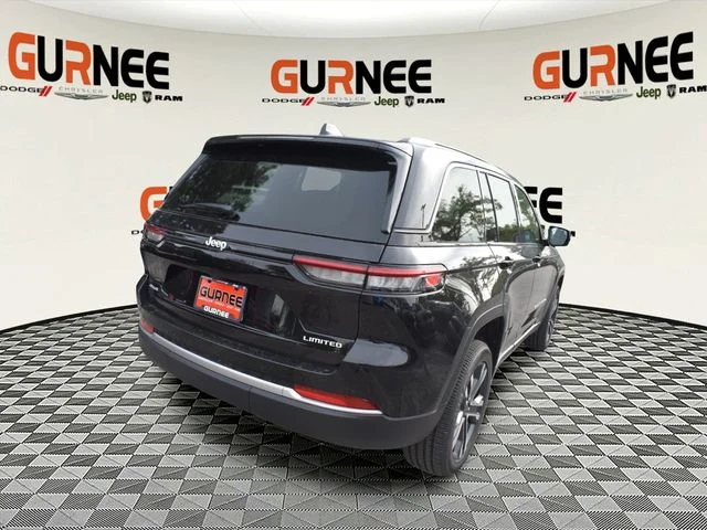 New 2027 High Gloss Black Jeep Limited image 3