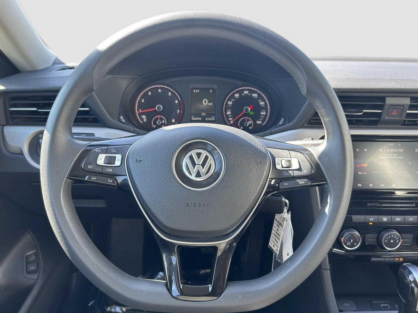Used 2020 Platinum Gray Metallic Volkswagen 2.0T S image 13
