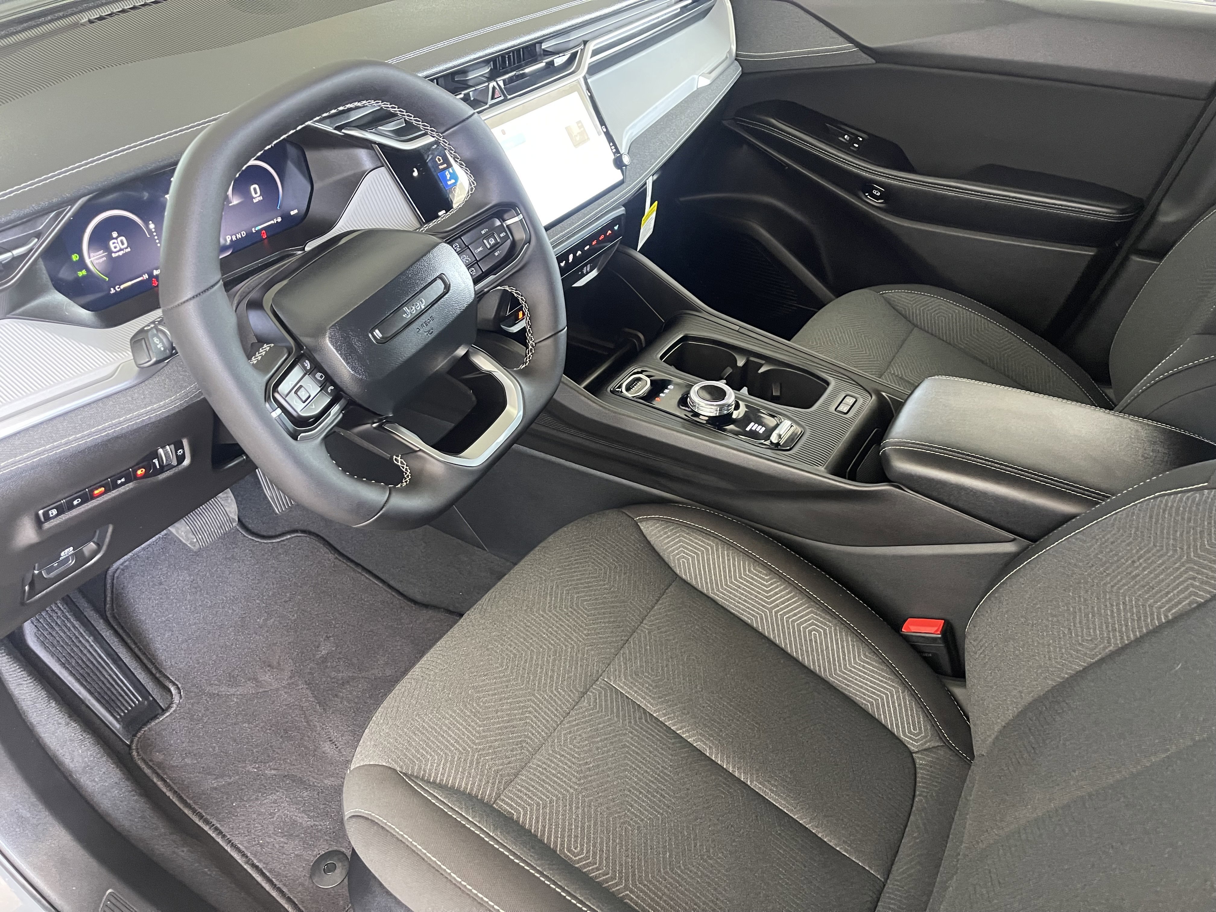 New 2026 Sting-Gray Clear-Coat Exterior Paint Jeep Laredo image 9