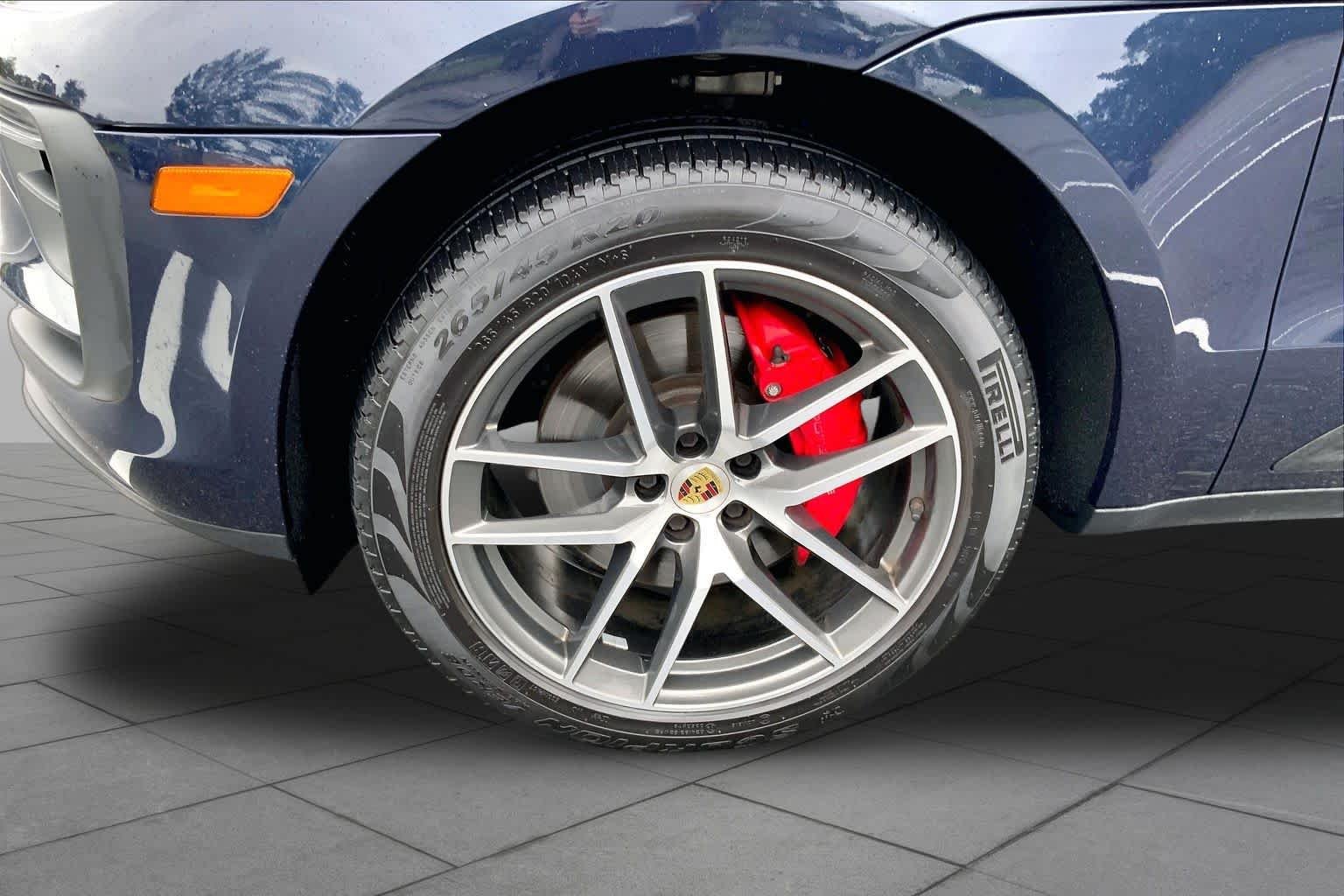 Used 2022 Night Blue Metallic Porsche S image 10