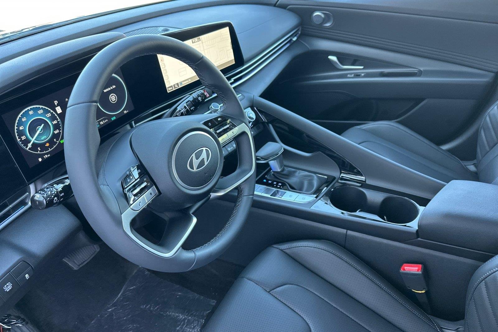 New 2026 Ecotronic Gray Hyundai Limited image 10