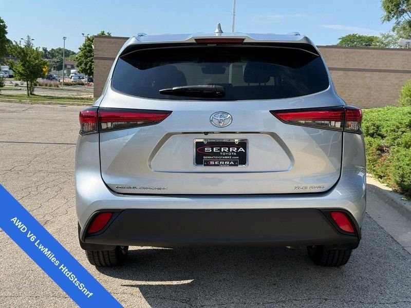 Used 2021 Celestial Silver Metallic Toyota XLE image 4