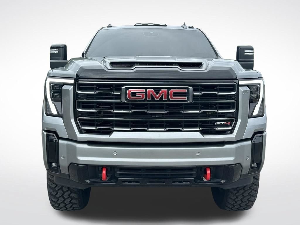 Used 2025 Sterling Metallic GMC AT4 image 10