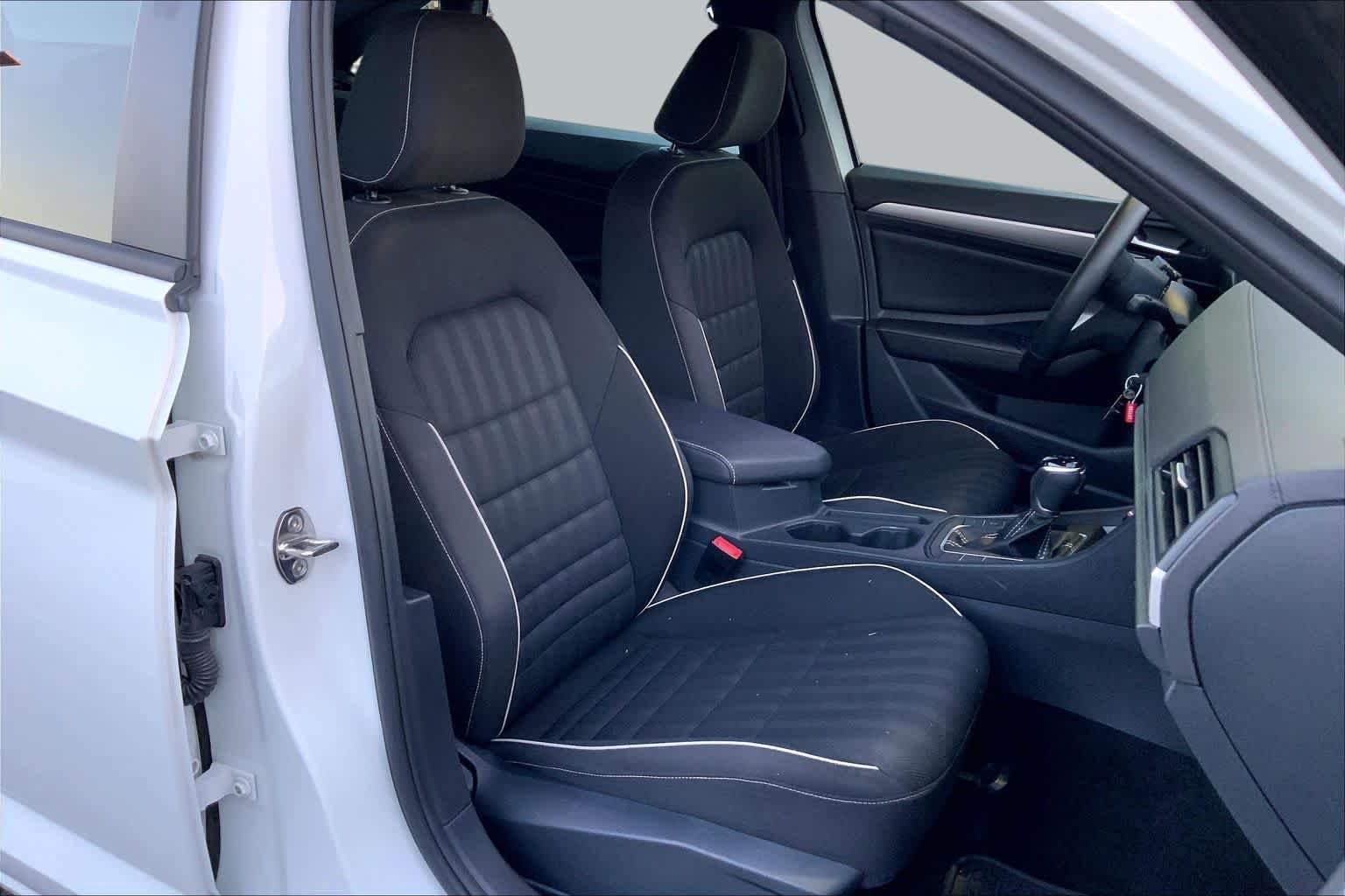 Used 2024 Pure White Volkswagen Sport image 8