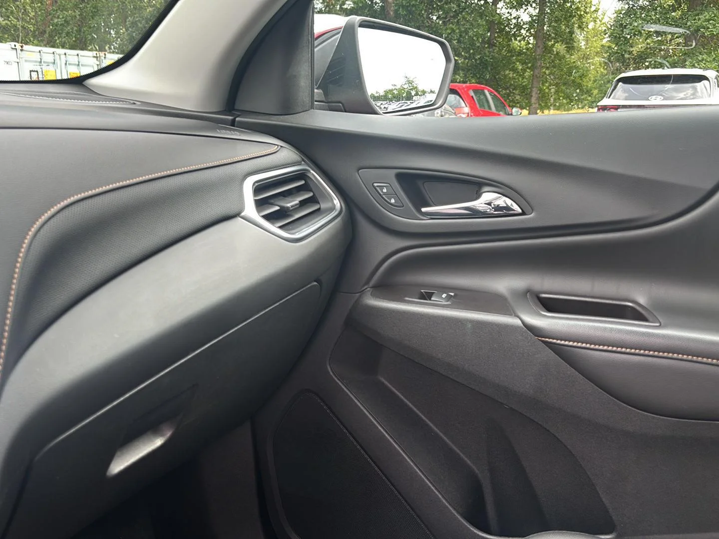 Used 2021 Cajun Red Tintcoat Chevrolet Premier image 17