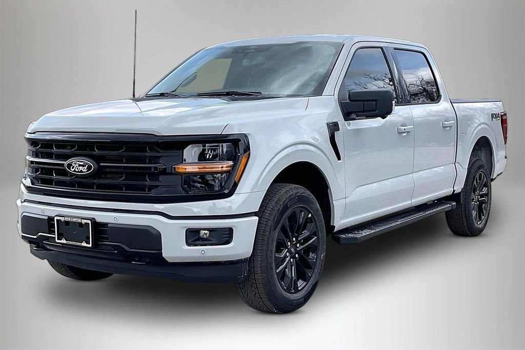 New 2026 Ford F-150 XLT 4D SuperCrew